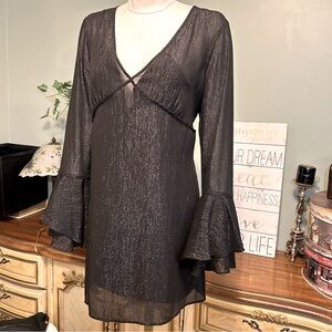 BCBGeneration Black Chiffon Sheer Metallic Bell Sleeve Evening Dress NEW NWT